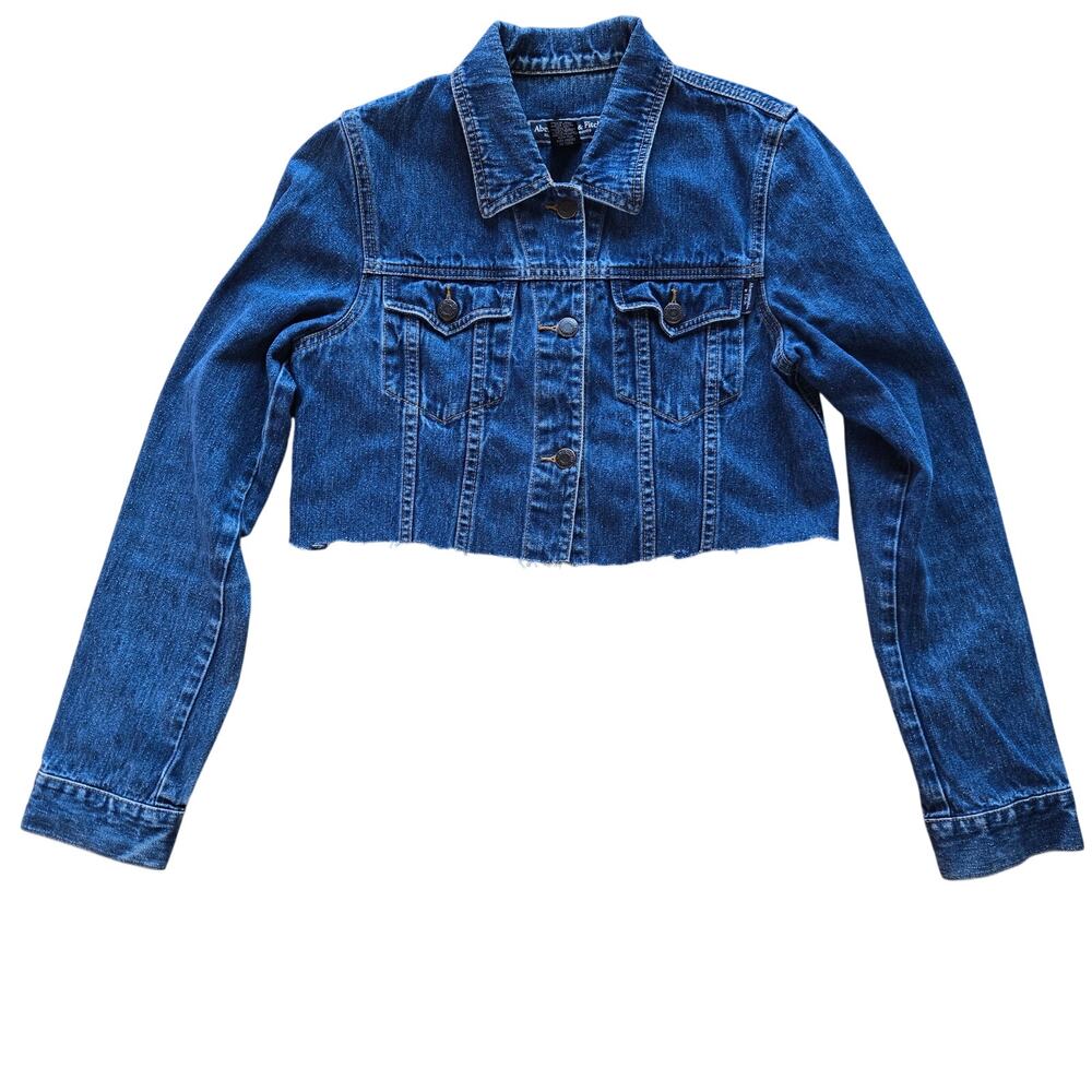 Abercrombie & Fitch Womens Reworked Cropped Fray Hem Denim Trucker Jean Jacket M